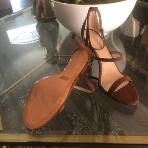 Banana Republic brown suede shoes SIZE 9 - Picture 3 of 4